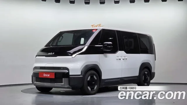 Kia PV5, 2025 — фото автомобиля из Кореи