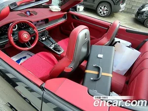 Porsche 911, 2023 — миниатюра 10