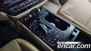 Kia Carnival, 2016 — миниатюра 9