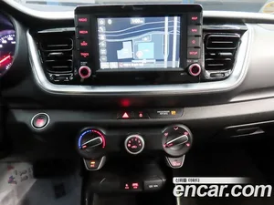 Kia Stonic, 2019 — миниатюра 12