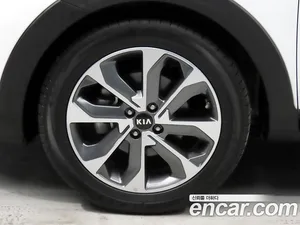 Kia Stonic, 2019 — миниатюра 19