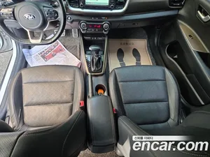 Kia Stonic, 2018 — миниатюра 7