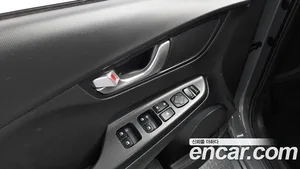 Hyundai Kona, 2022 — миниатюра 16