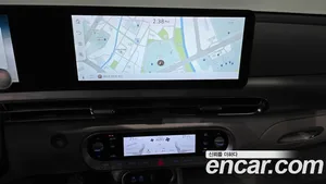 Genesis GV60, 2022 — миниатюра 18