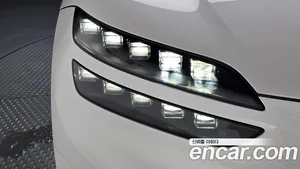 Genesis GV60, 2022 — миниатюра 8