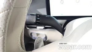 Genesis GV60, 2022 — миниатюра 29