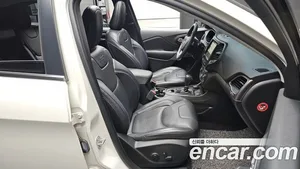 Jeep Cherokee, 2018 — миниатюра 13