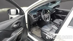 Jeep Cherokee, 2018 — миниатюра 17
