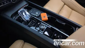 Volvo XC60, 2023 — миниатюра 9
