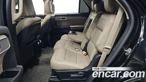 Ford Explorer, 2020 — миниатюра 16
