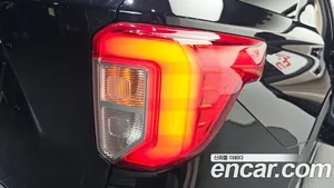 Ford Explorer, 2020 — миниатюра 8