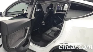 Tesla Model Y, 2021 — миниатюра 17