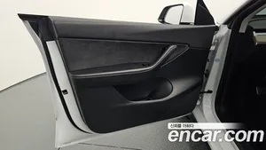Tesla Model Y, 2021 — миниатюра 13