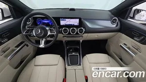 Mercedes-Benz EQA, 2025 — миниатюра 10