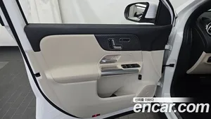 Mercedes-Benz EQA, 2025 — миниатюра 14