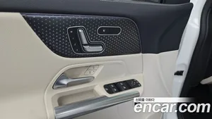 Mercedes-Benz EQA, 2025 — миниатюра 31