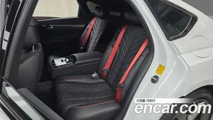 Genesis G80, 2025 — миниатюра 17