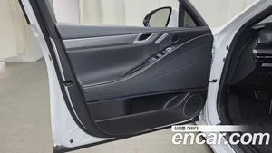 Genesis G80, 2025 — миниатюра 13