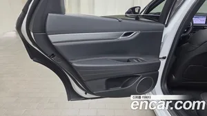 Genesis G80, 2025 — миниатюра 14