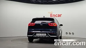 Kia Niro, 2018 — миниатюра 4