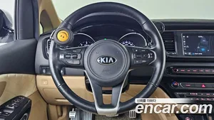 Kia Carnival, 2017 — миниатюра 18
