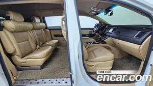 Kia Carnival, 2017 — миниатюра 15