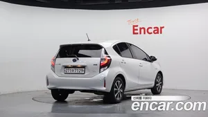 Toyota Prius, 2019 — миниатюра 2