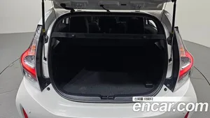 Toyota Prius, 2019 — миниатюра 22