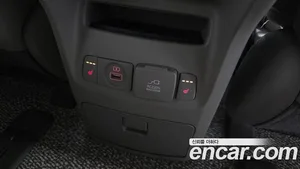 Kia Carnival, 2017 — миниатюра 19