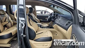 Kia Carnival, 2018 — миниатюра 17