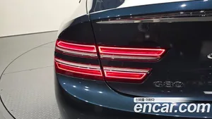 Genesis G80, 2022 — миниатюра 9