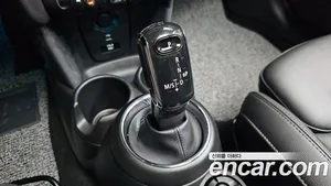Mini Cooper, 2021 — миниатюра 11