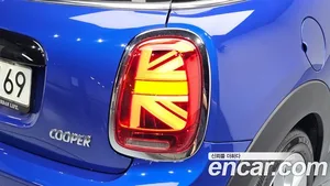 Mini Cooper, 2021 — миниатюра 8
