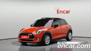 Mini Cooper, 2021 — миниатюра 1