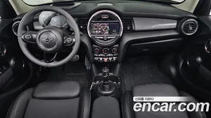 Mini Cooper, 2021 — миниатюра 10