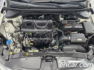 Hyundai Avante, 2017 — миниатюра 6