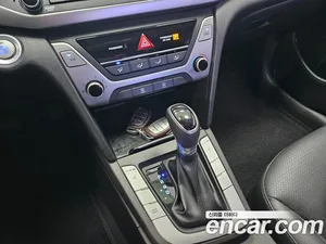 Hyundai Avante, 2017 — миниатюра 9