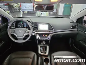 Hyundai Avante, 2017 — миниатюра 10