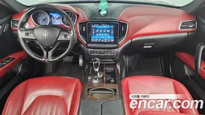 Maserati Ghibli, 2018 — миниатюра 10