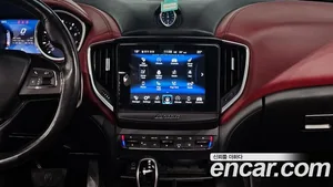Maserati Ghibli, 2018 — миниатюра 20