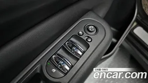 Mini Clubman, 2020 — миниатюра 29