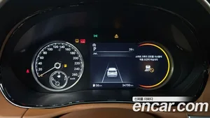 Genesis GV70, 2023 — миниатюра 10