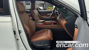 Genesis GV70, 2023 — миниатюра 12