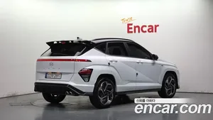 Hyundai Kona, 2023 — миниатюра 1