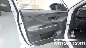 Hyundai Kona, 2023 — миниатюра 13