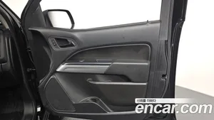 Chevrolet Colorado, 2022 — миниатюра 14