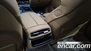 Genesis G80, 2025 — миниатюра 31