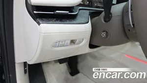 Genesis G90, 2023 — миниатюра 12