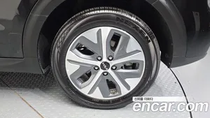 Kia Niro, 2021 — миниатюра 5