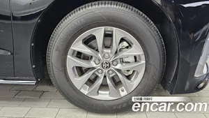 Toyota Sienna, 2025 — миниатюра 7